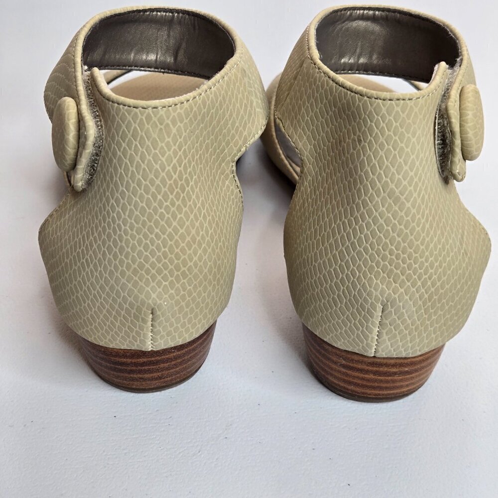 Array Havana Taupe Snake Print Ankle Strap Low Wedge Sandals Sz 9 - Picture 6 of 11